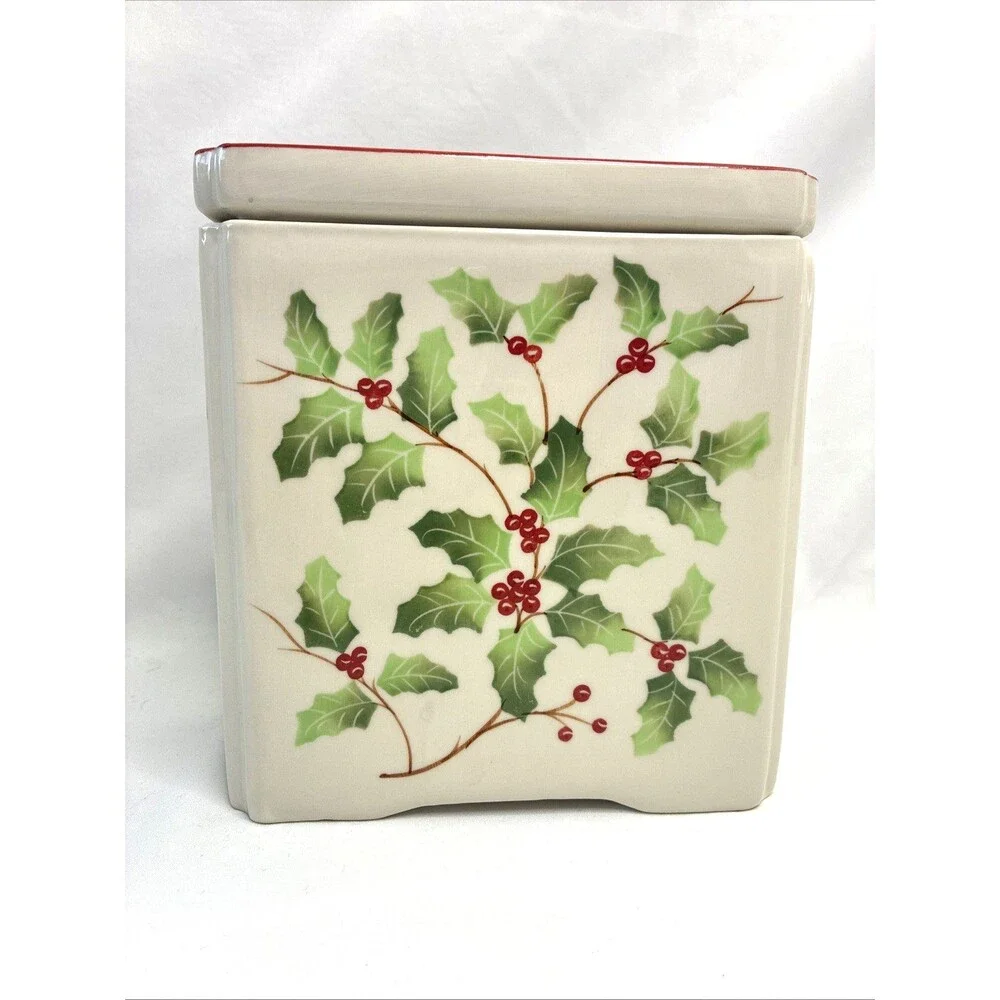 Andrea by Sadek Williamsburg Christmas Flower Frog Vase Holly Berry Ceramic 6x7